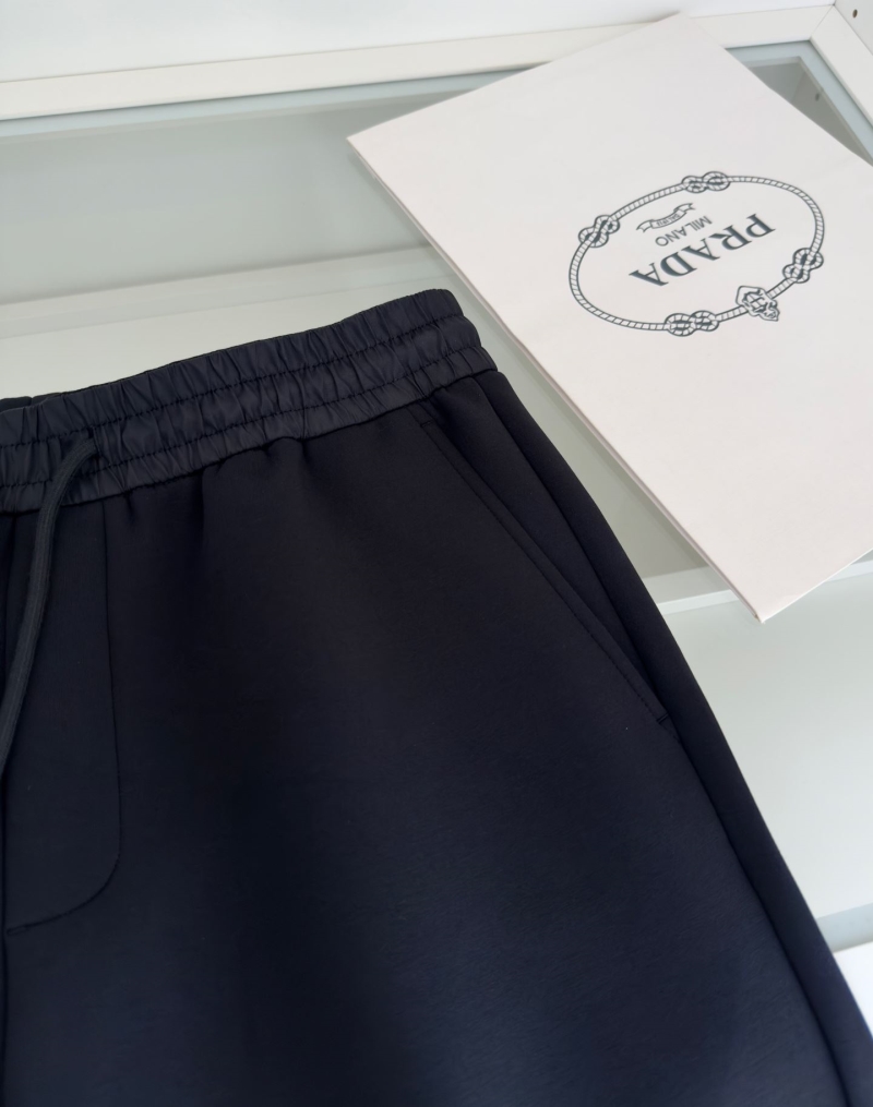 Pra*a long pants